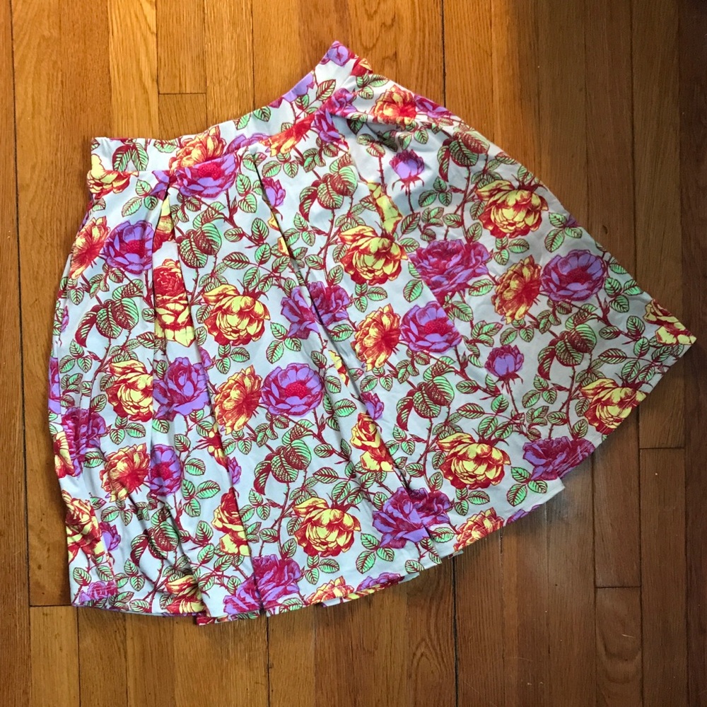 LulaRoe Floral Madison Skirt